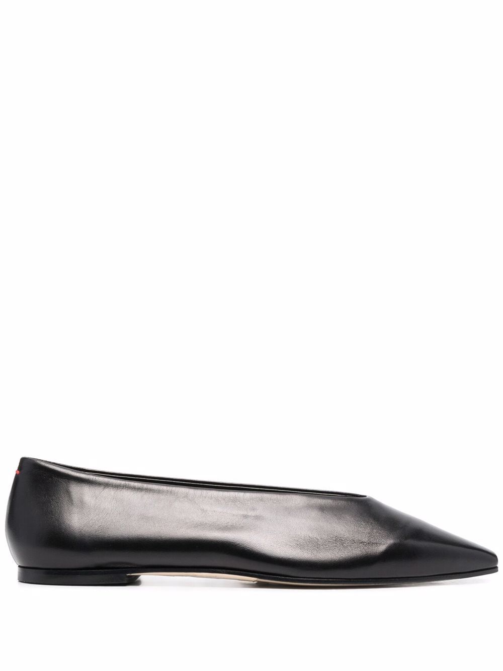 фото Aeyde betty pointed-toe leather pumps