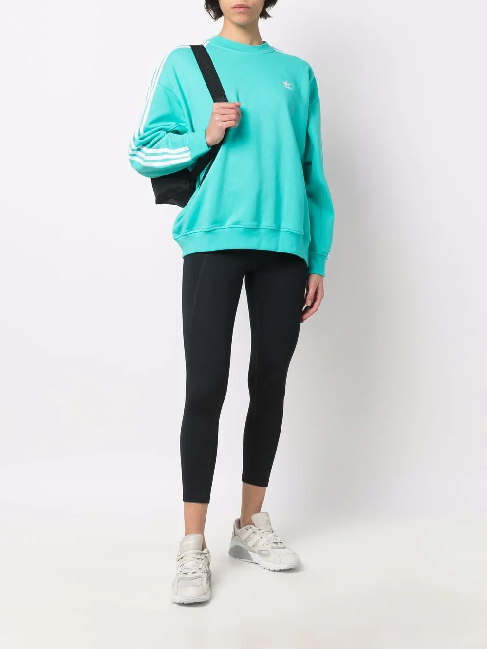 фото Adidas толстовка semiru с полосками