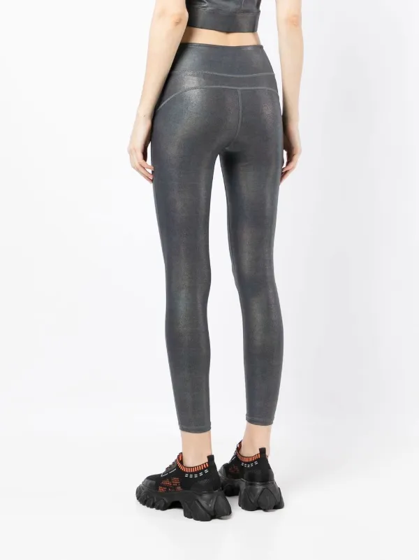 Perfect Moment metallic-finish Workout 