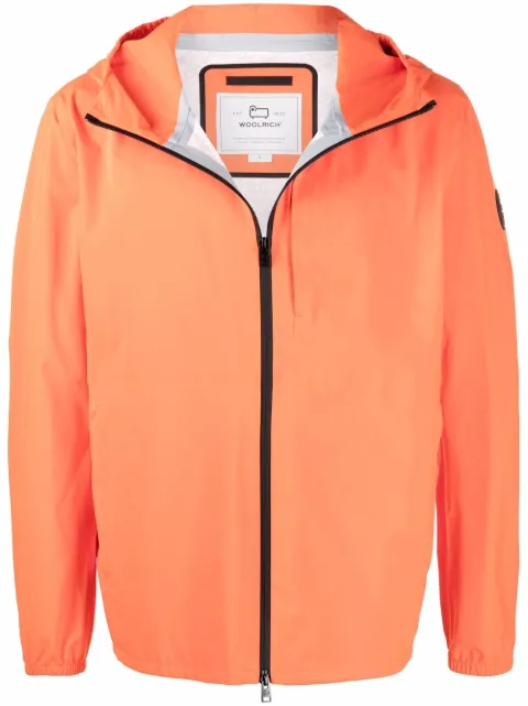 Woolrich chamarra con capucha y logo en una manga