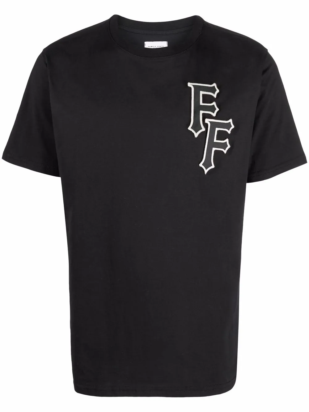 

Family First playera con parche del logo - Negro