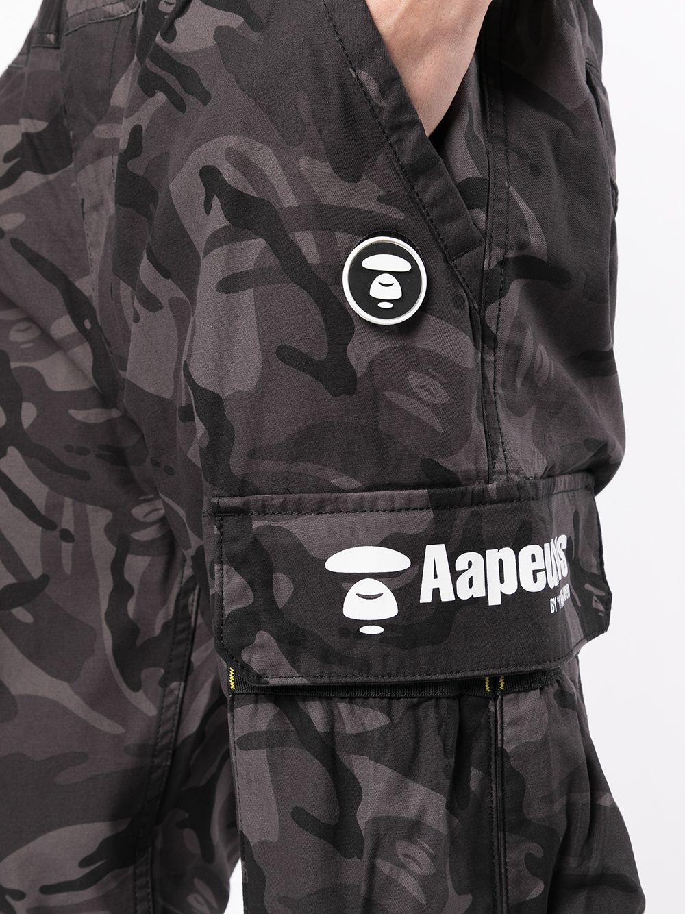 AAPE BY *A BATHING APE® カモフラージュ カーゴパンツ - Farfetch