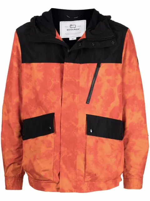 Woolrich chamarra rompevientos Trek con estampado tie-dye