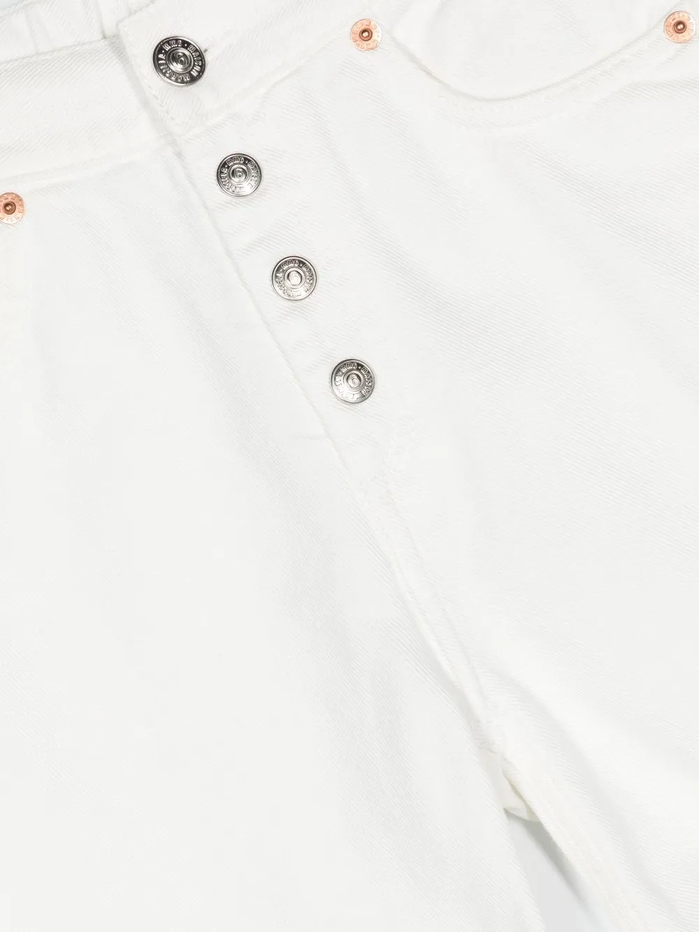 Exposed-Buttons Straight Leg Jeans