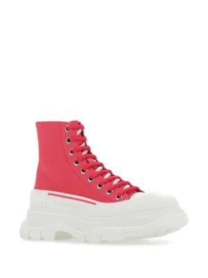 ALEXANDER MCQUEEN❤︎バックルブーツ ベージュ ハイカットブーツ ALEXANDER MCQUEEN❤︎バックルブーツ ベージュ ハイカットブーツ