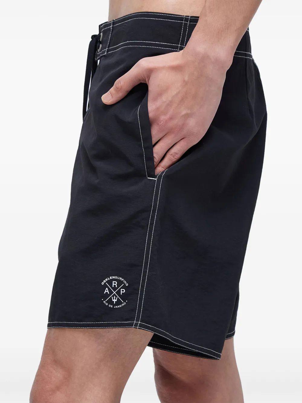 Osklen contrast-stitching shorts - Zwart