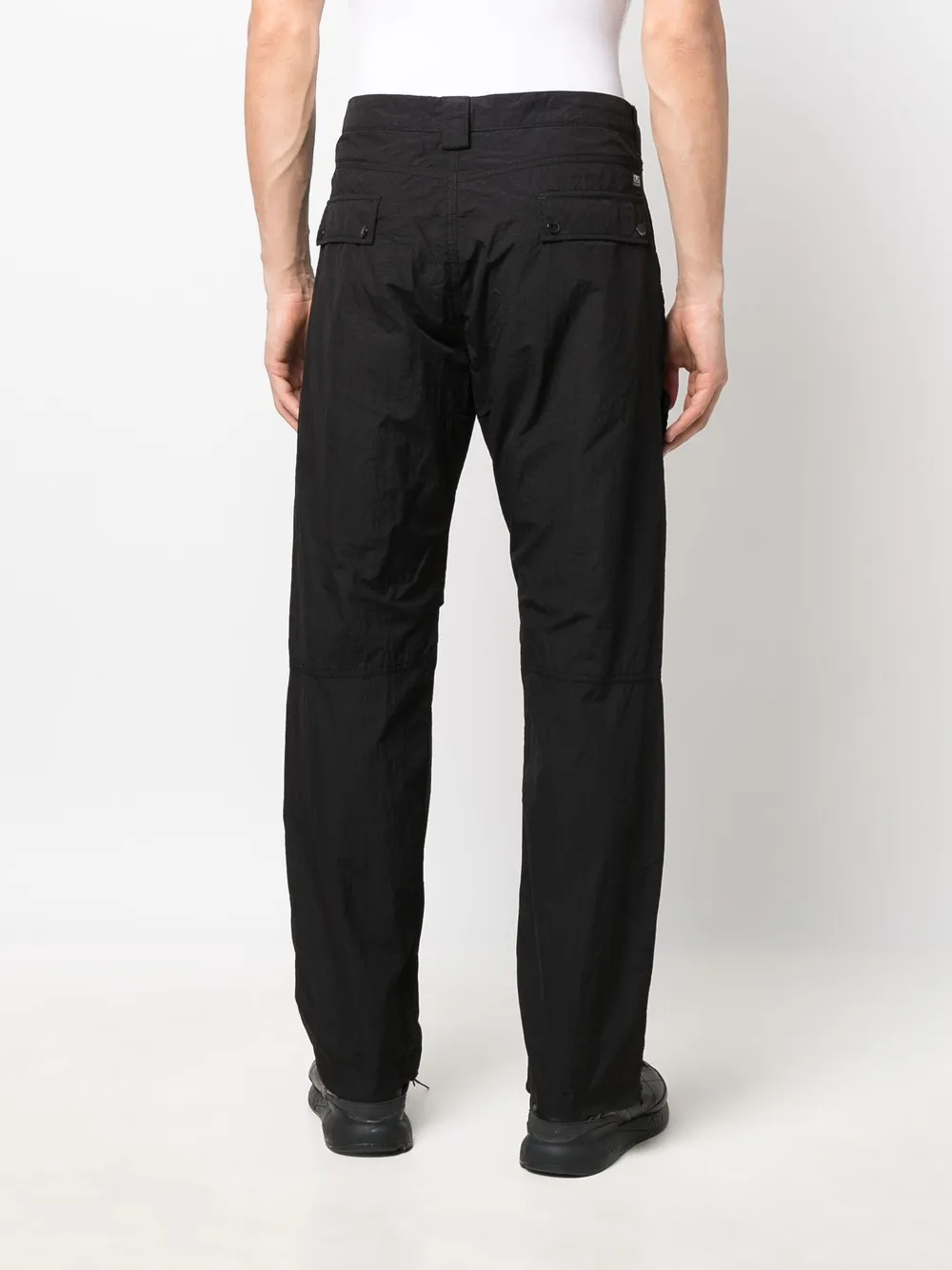 фото C.p. company logo patch mid-rise cargo trousers