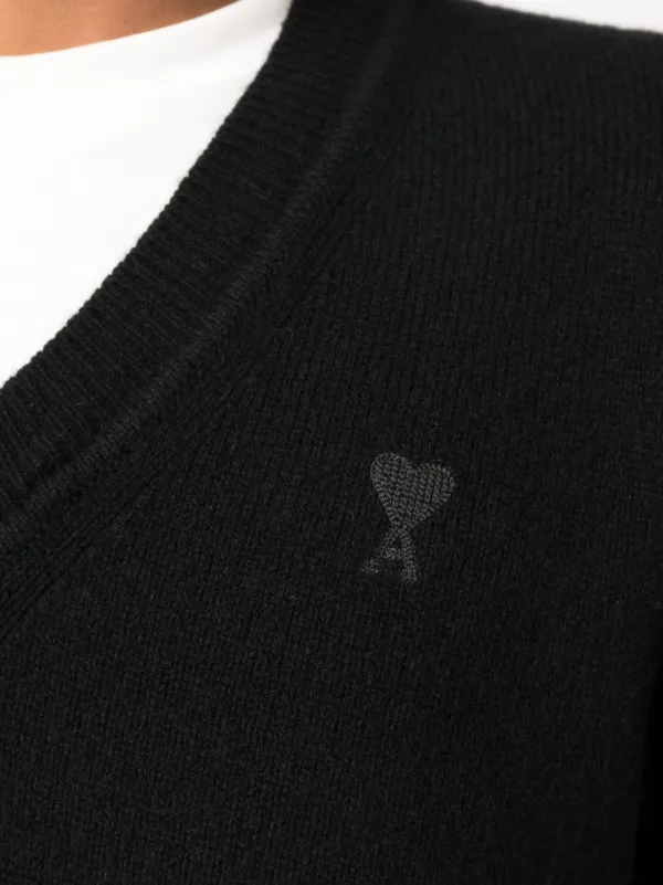 AMI Paris Vネック セーター | ブラック | FARFETCH JP