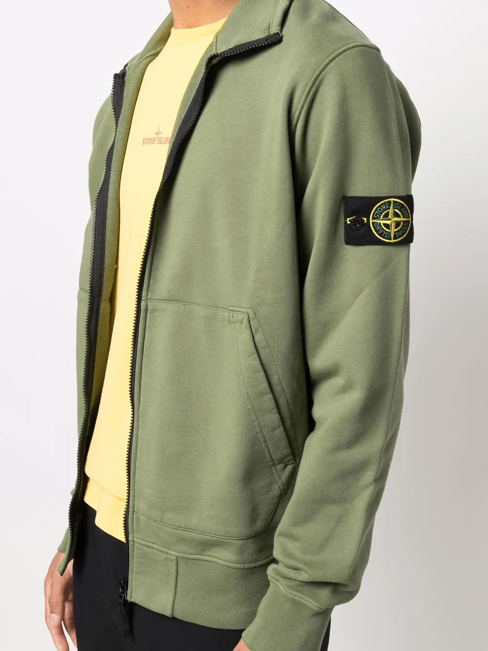 фото Stone island compass-patch zip-up cardigan