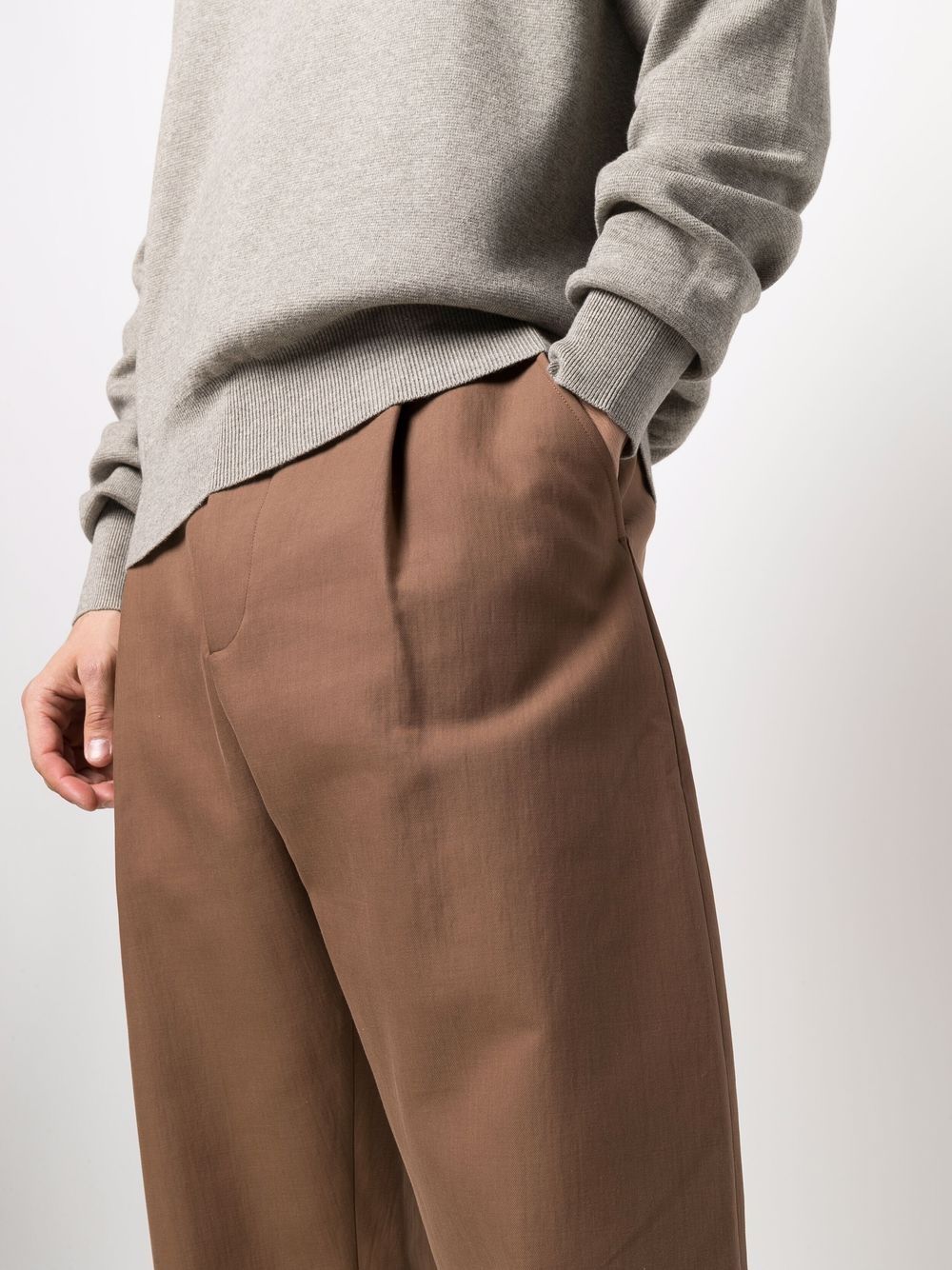 фото Studio nicholson укороченные брюки с завышенной талией