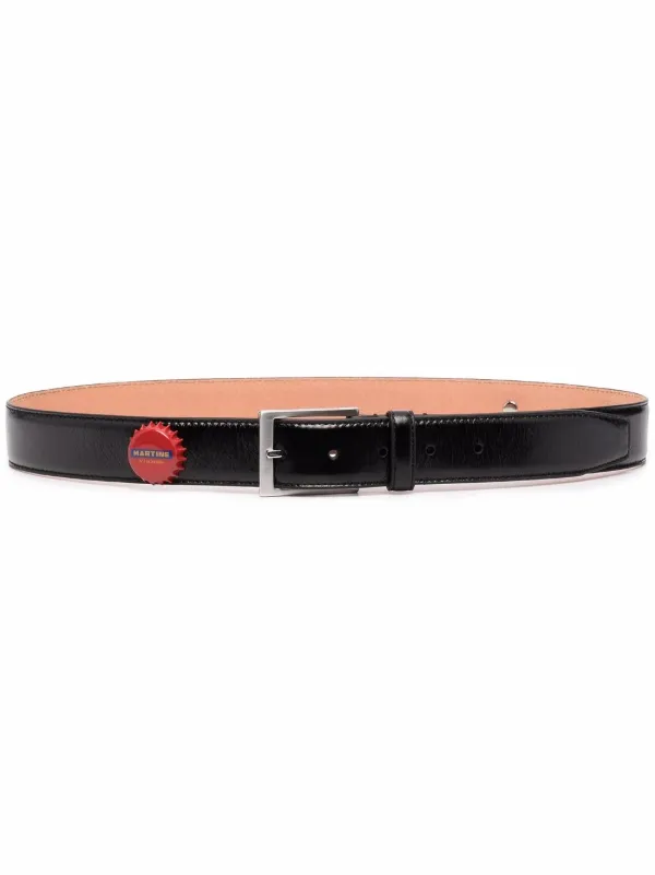 bottle-cap leather belt