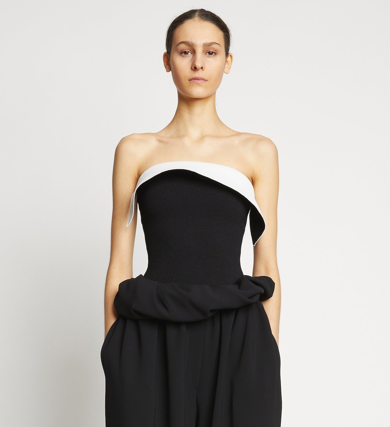 Textured Viscose Strapless Knit Top