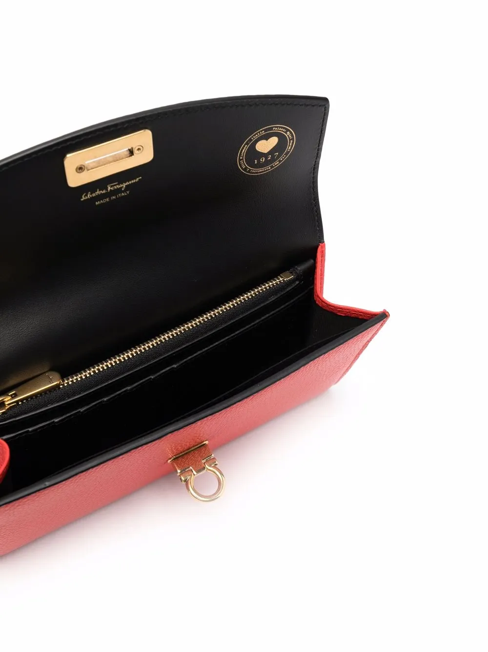 фото Salvatore ferragamo кошелек с пряжкой gancini