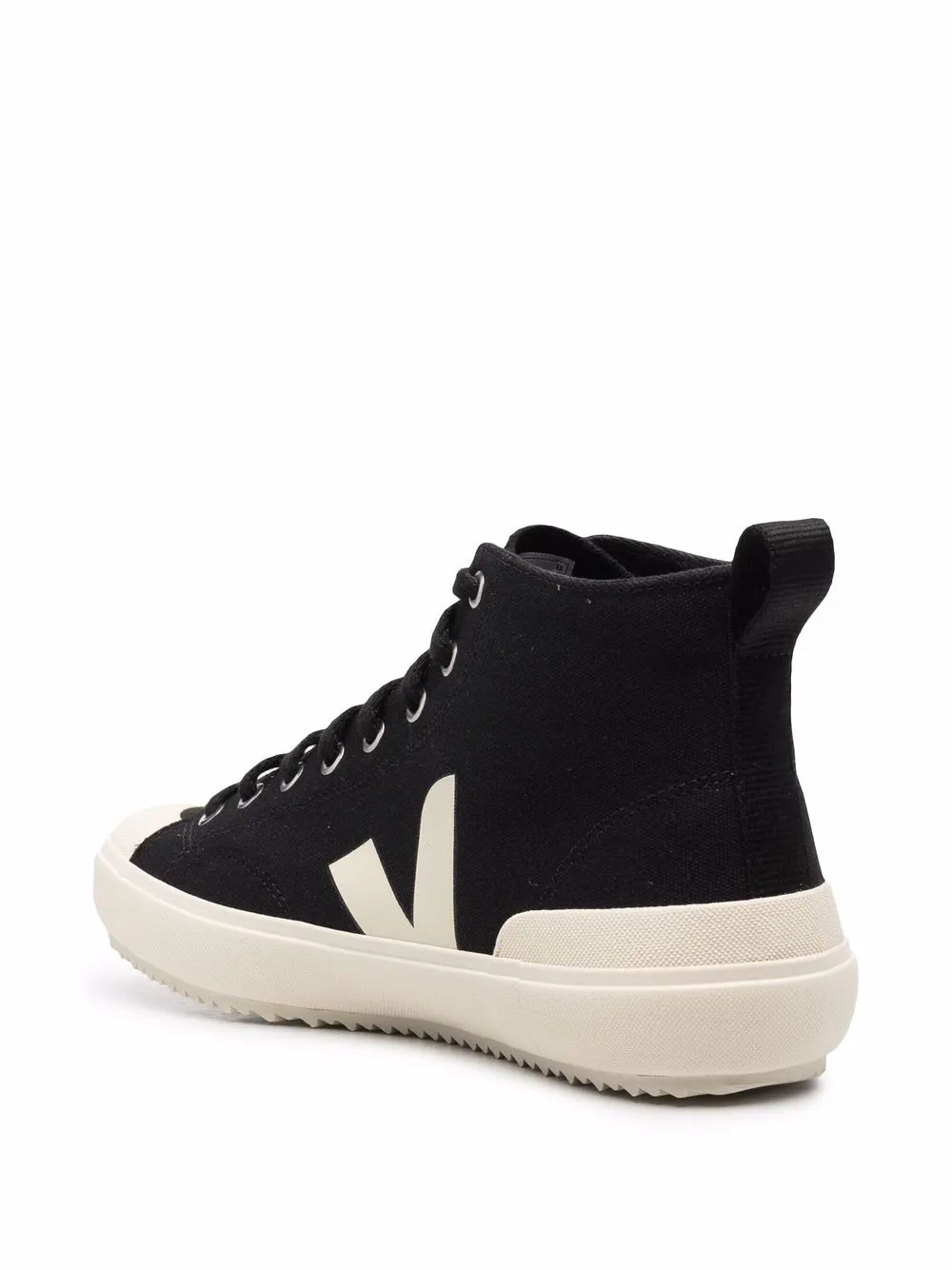 nova high top veja