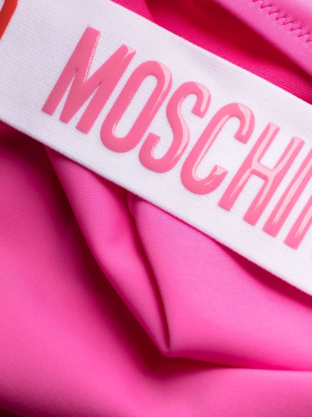 фото Moschino купальник с v-образным вырезом и логотипом