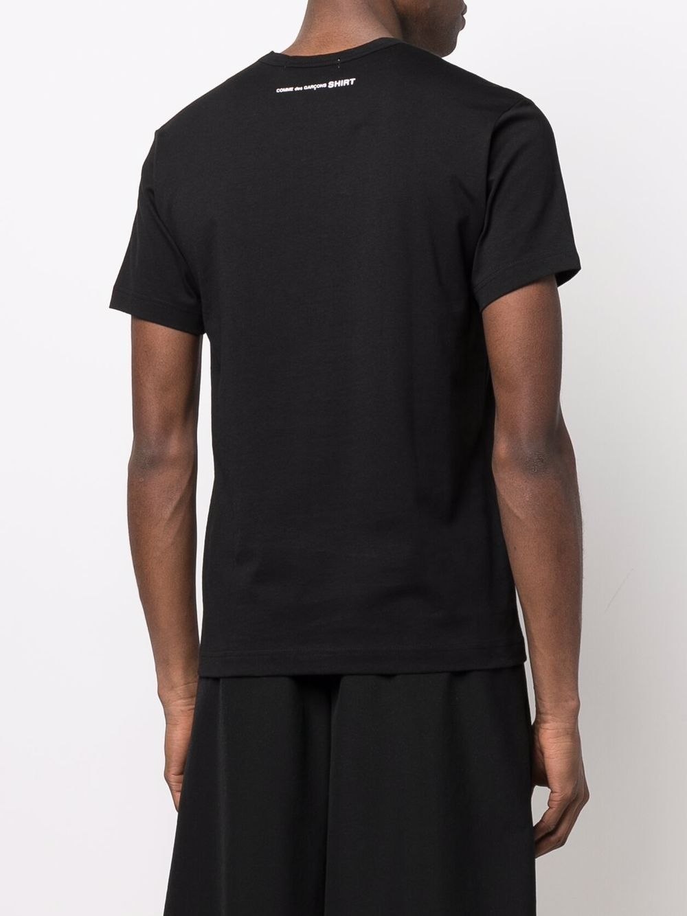 фото Comme des garçons shirt round neck short-sleeved t-shirt