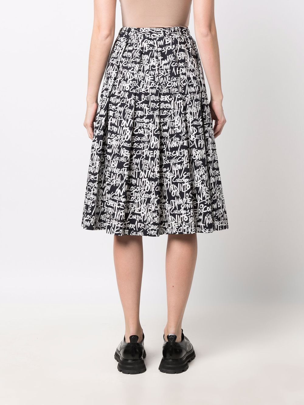 фото Société anonyme writing-print pleated midi skirt