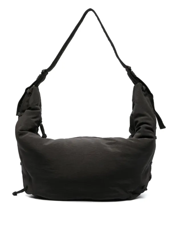 都内のセレクトショップにて購入lemaire soft game bag