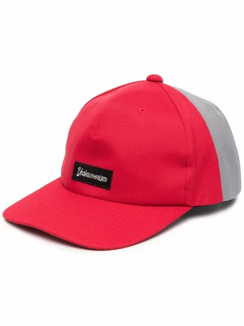 Undercover gorra con parche del logo 
