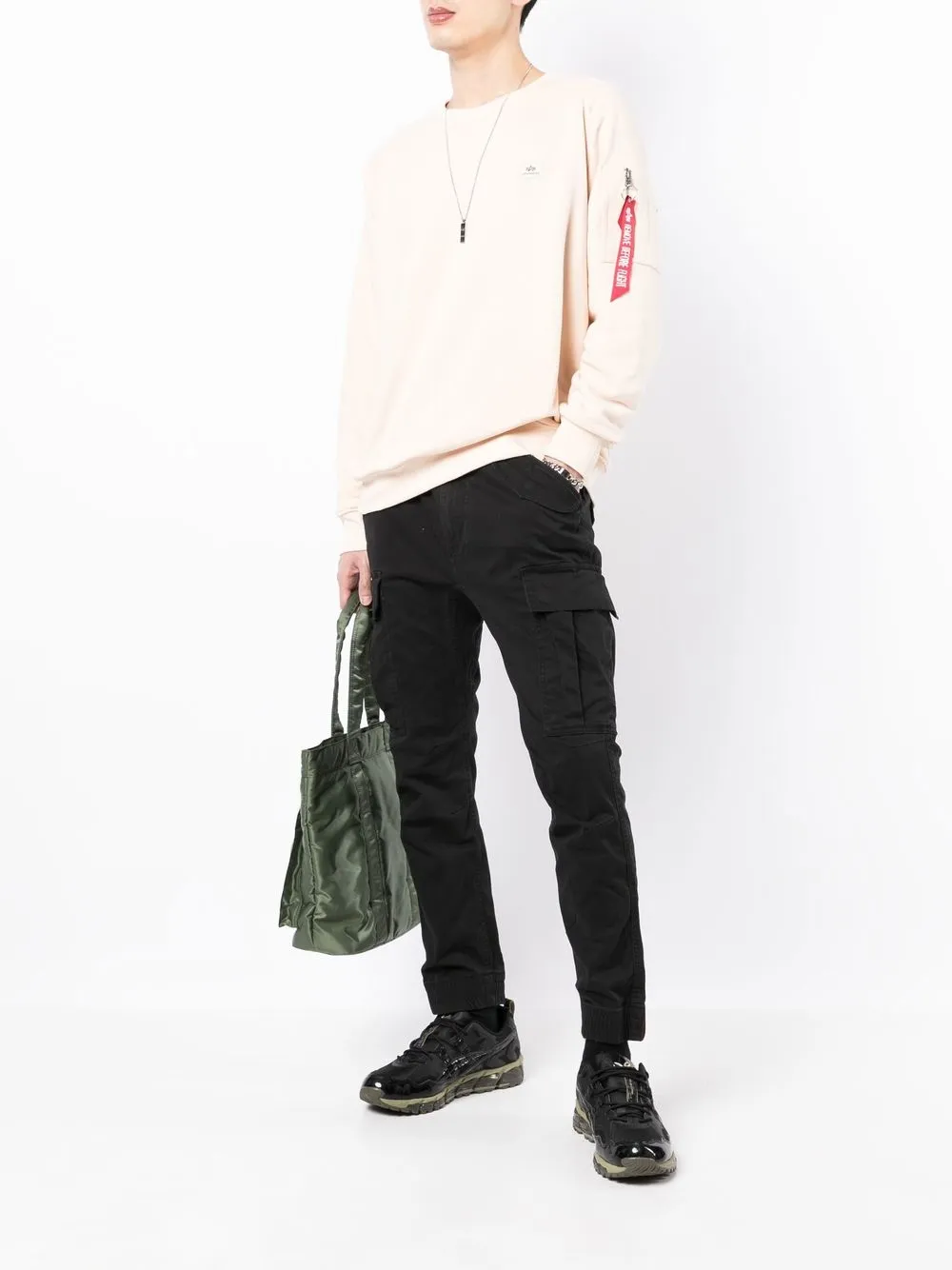 Alpha Industries front flap pocket trousers | Regular-Fit & Straight Leg Pants | Image 2