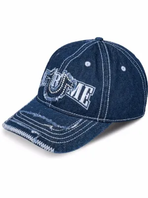 Scopri la nuova collezione di cappelli Supreme per uomo su FARFETCH