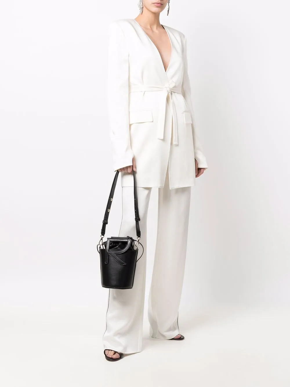 Roger Vivier logo-lettering leather bucket hat | Image 2