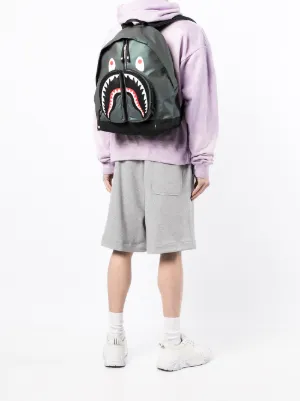 Nuova collezione di zaini A BATHING APE® per uomo su FARFETCH