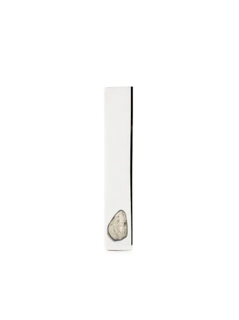 Parts of Four diamond-detail plate earring
