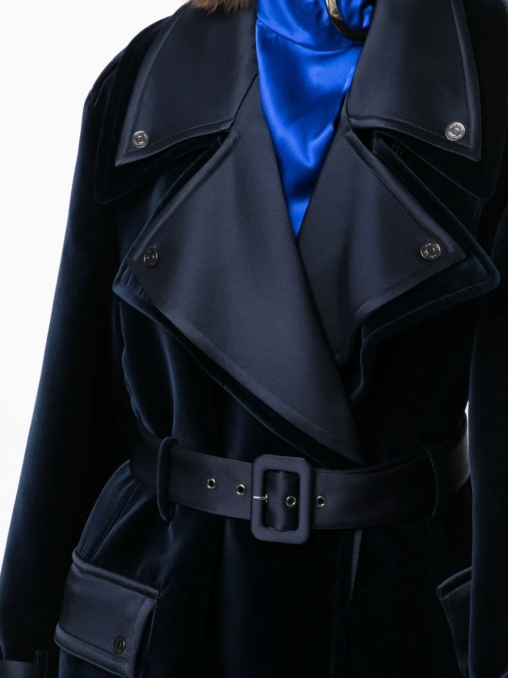 notched-lapels belted coat