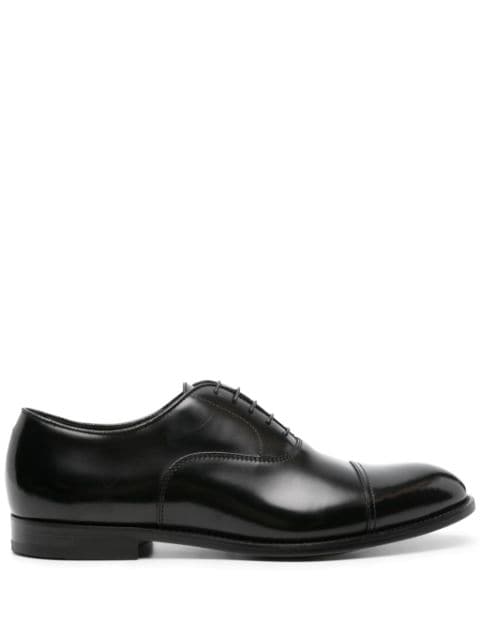 Doucal's lace up Oxford shoes