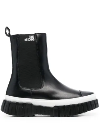 Love Moschino