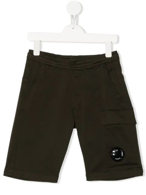 C.P. Company Kids logo-patch cargo shorts