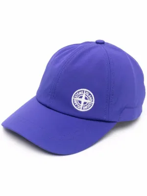 Nuova collezione di cappelli da uomo di Stone Island su FARFETCH