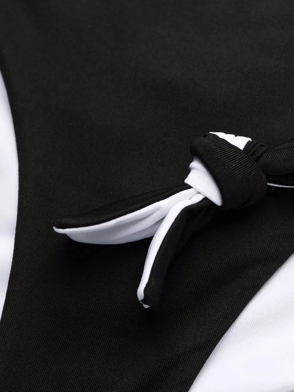 Fisico Slip bikini con applicazione | Abbigliamento da mare | Image 3
