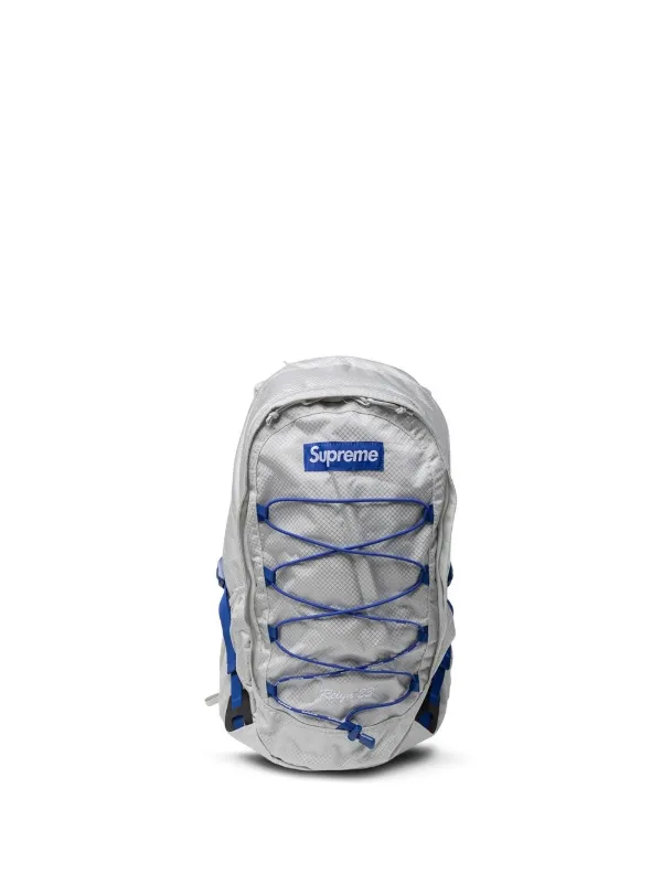 Supreme logo-patch Backpack - Farfetch