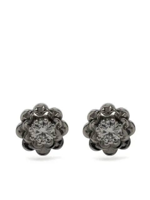 Cadar aretes Trio en oro blanco de 18kt con diamantes