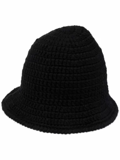Hand bucket hat | Low Classic | Eraldo.com