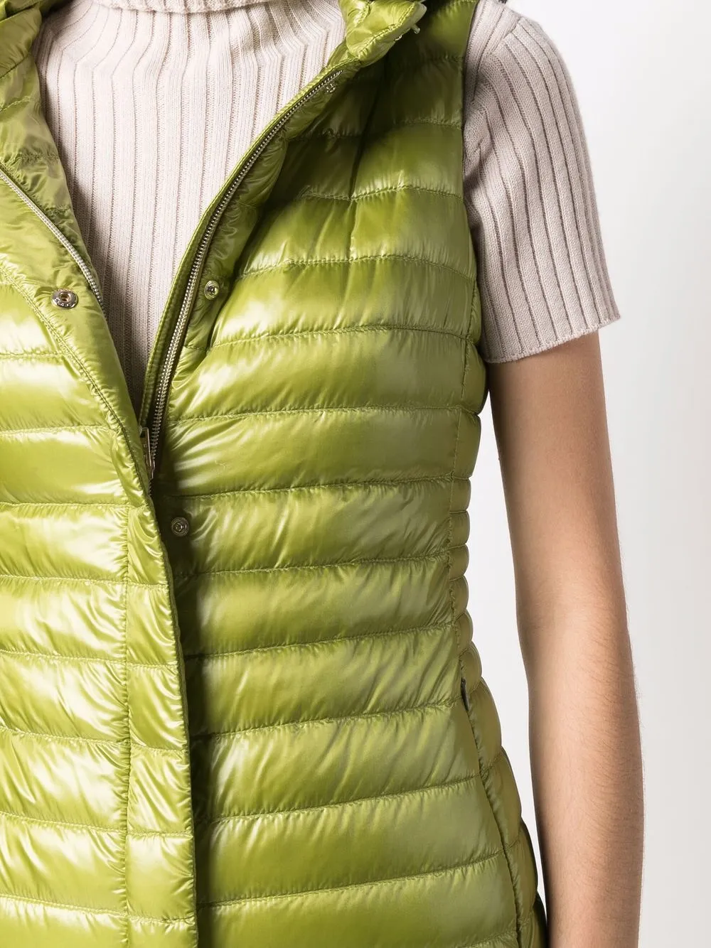 Herno Bodywarmer met capuchon Groen