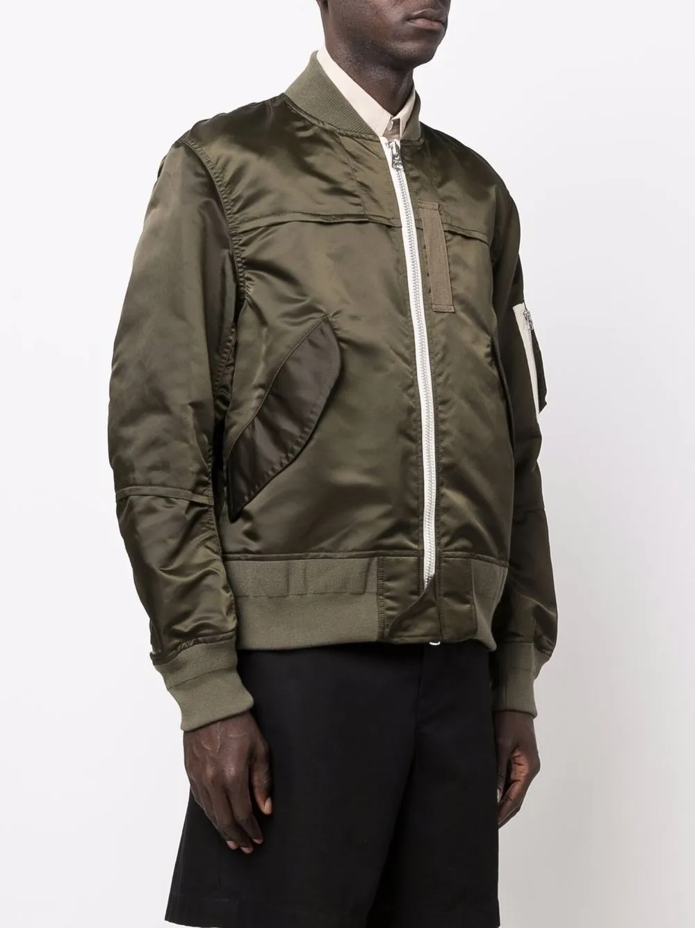 sacai パネルボンバーブルゾン