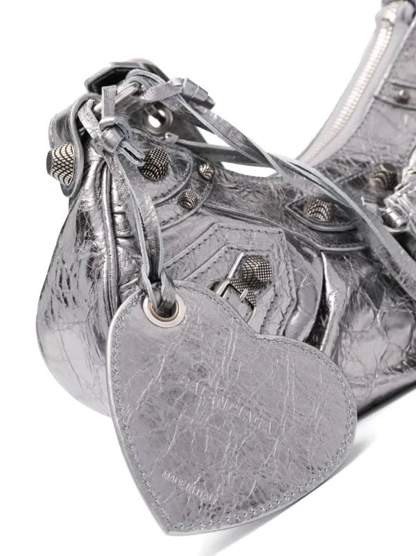【関税込み】Balenciaga シルバー XS Le Cagole バッグ Women's Le Cagole Shoulder Bag Xs in Silver | Balenciaga US