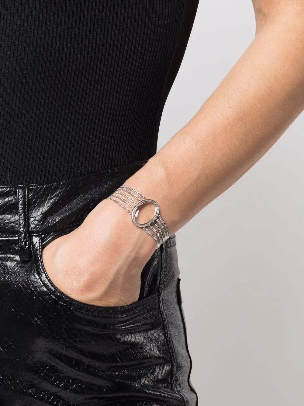 Avgvst Armband met meerdere bandjes - Zilver