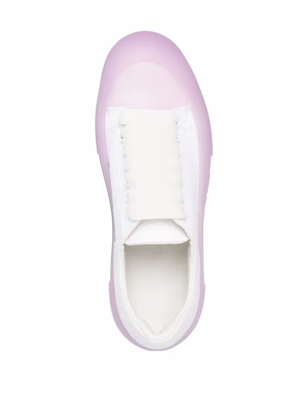 ★人気【ALEXANDER MCQUEEN】★デック レースアップ スニーカー ALEXANDER MCQUEEN OVERSIZED SNEAKER レザー レースアップ