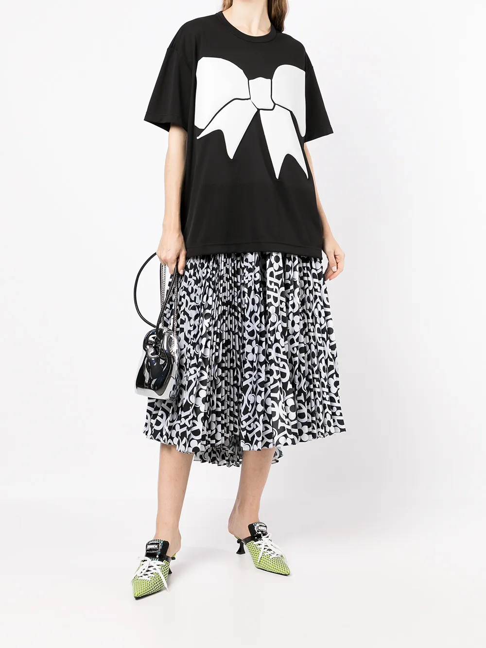 リボンプリント Tシャツ