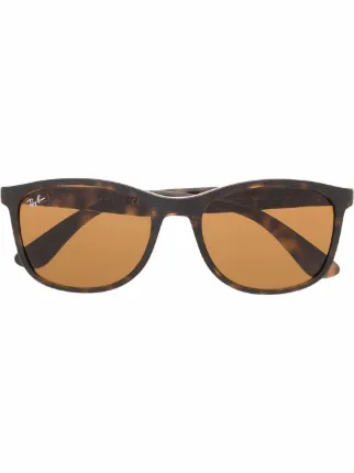 Ray-Ban