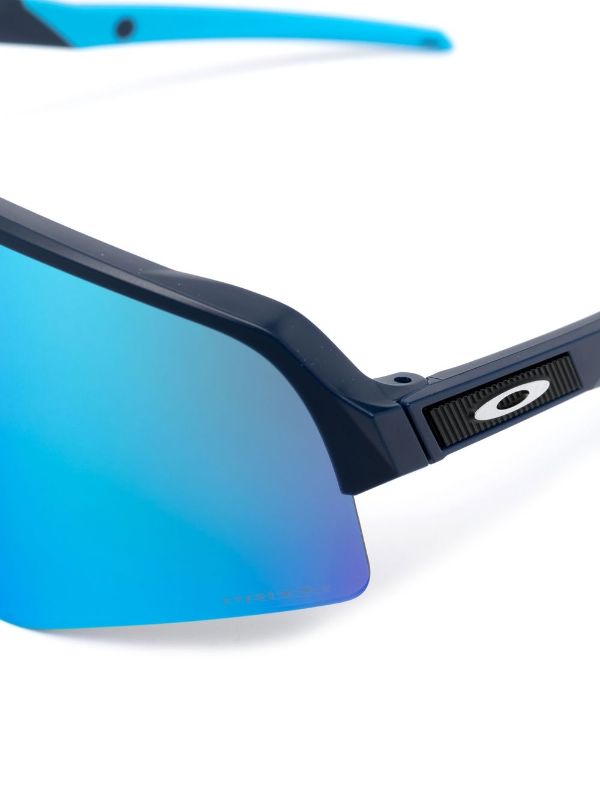 Oakley visor-lens Sunglasses - Farfetch