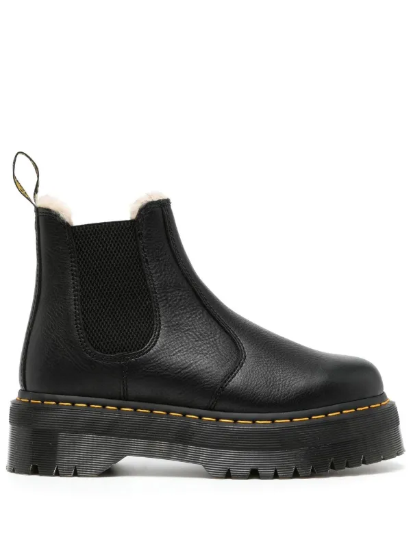 Chelsea boots docs store