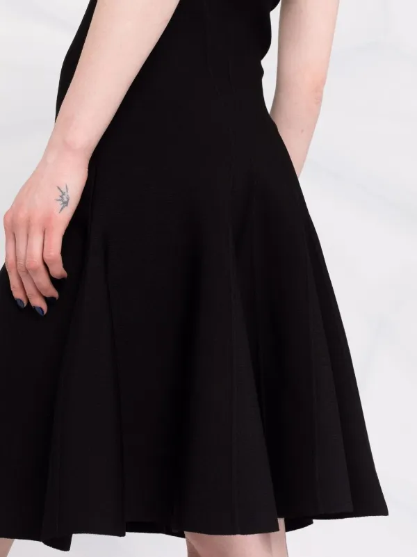 【送料&関税込】Alexander McQueen Fluted Mini Dress Alexander McQueen Fluted Mini Dress | Black | FARFETCH
