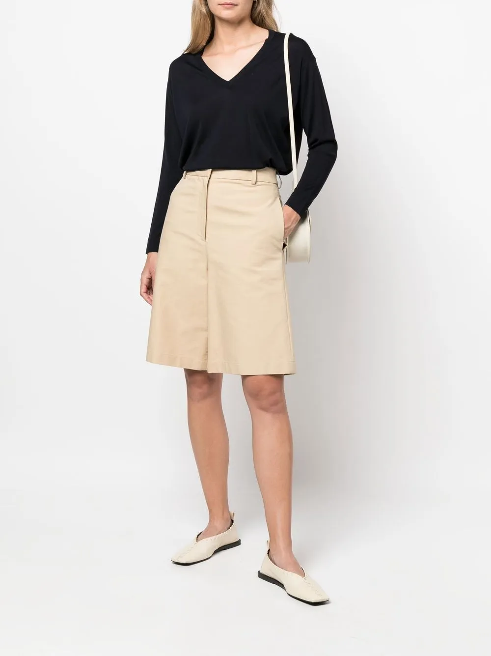 Drumohr merino V-neck jumper | Knitted Sweaters | Image 2