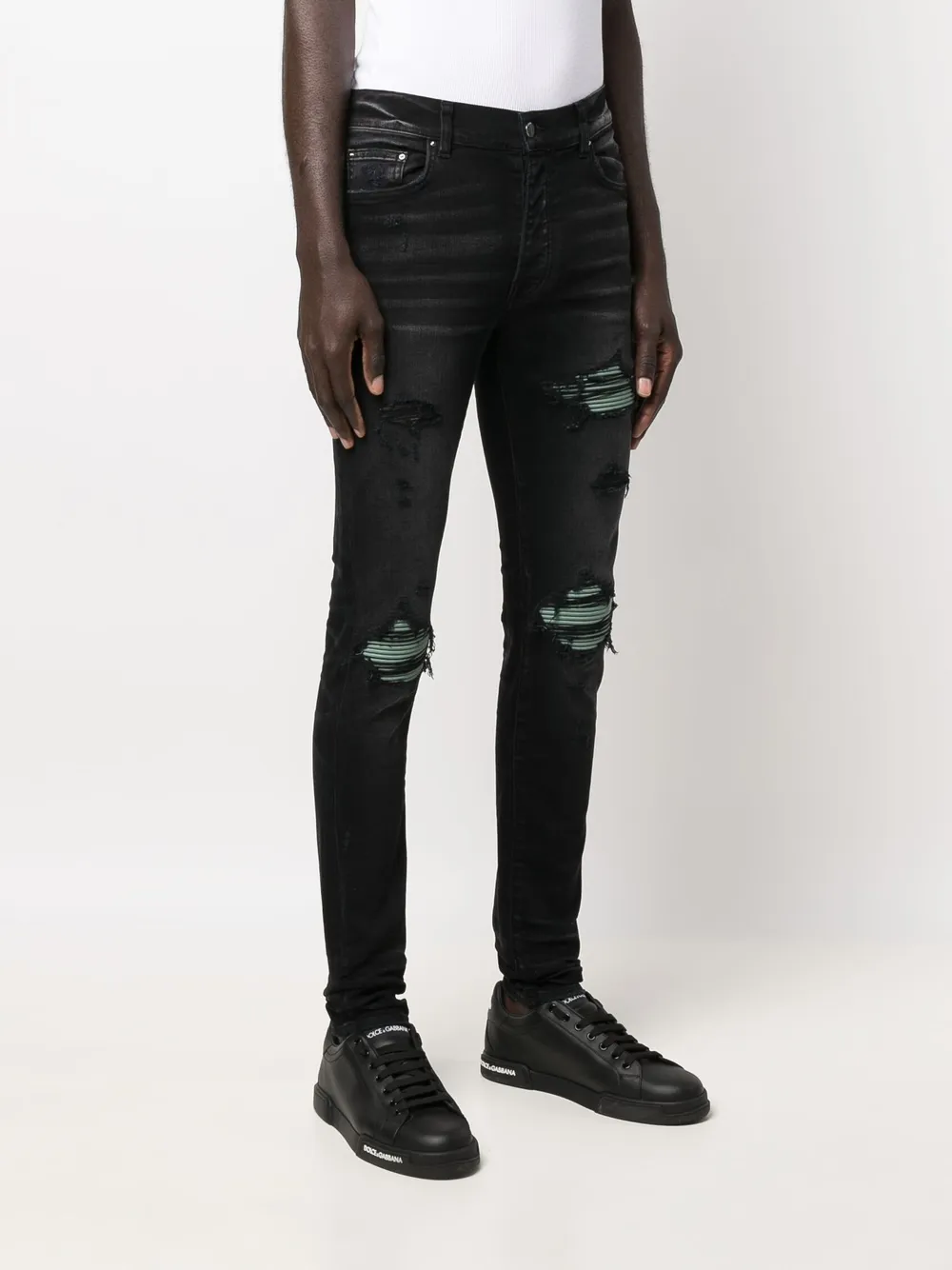 ripped skinny jeans