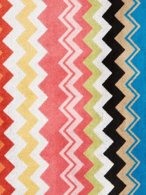 Missoni Home zigzag-woven Hooded Bath Robe | Red | FARFETCH Missoni Home zigzag-woven Hooded Bath Robe | Red | FARFETCH